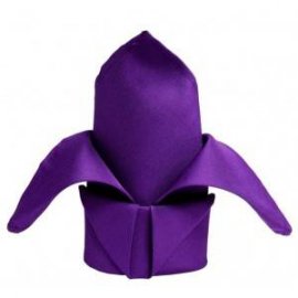 Prostírání sytě fialové