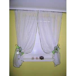 Záclona bielo zelený kvet