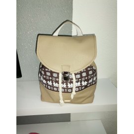 Ruksak Čičmany - hnedý