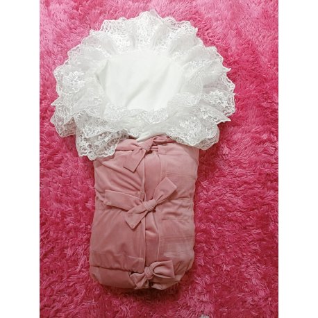 Zavinovačka starorůžová